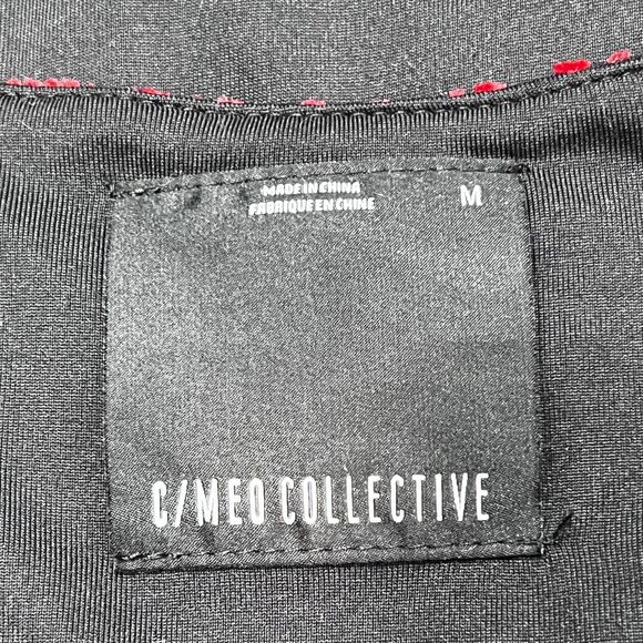 C/MEO Breakthrough Velvet Long Sleeve Tie Front Dress in Black and Red Medium - Picture 16 of 16